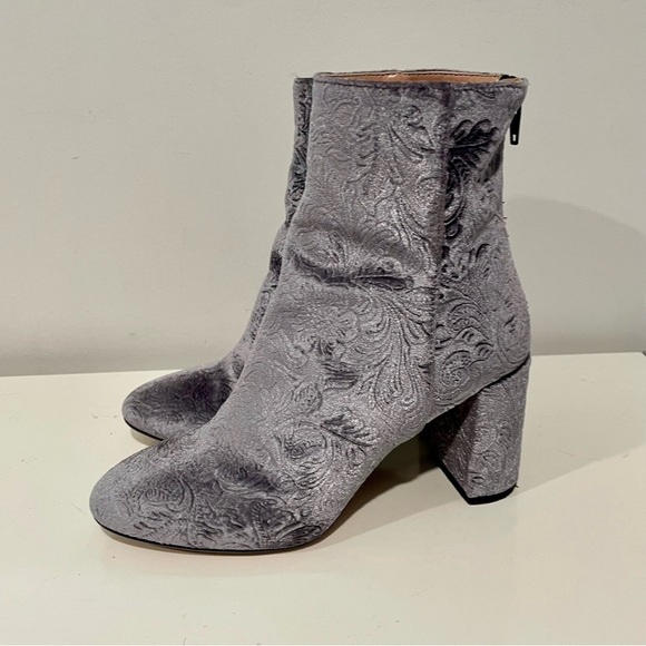 Lewit Lanzo Velvet Embossed Italian Leather Booties Grey Size 36.5 (US 6.5) - Picture 4 of 8